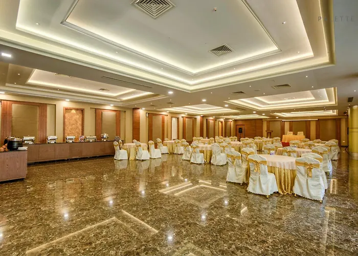 Hotel Pioneer Grand Palace