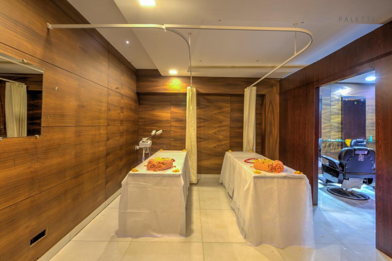 Pioneer Grand Palace Inn